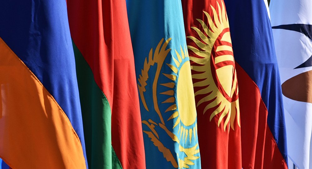 乌兹别克斯坦尚无意加入关税同盟和欧亚经济共同体